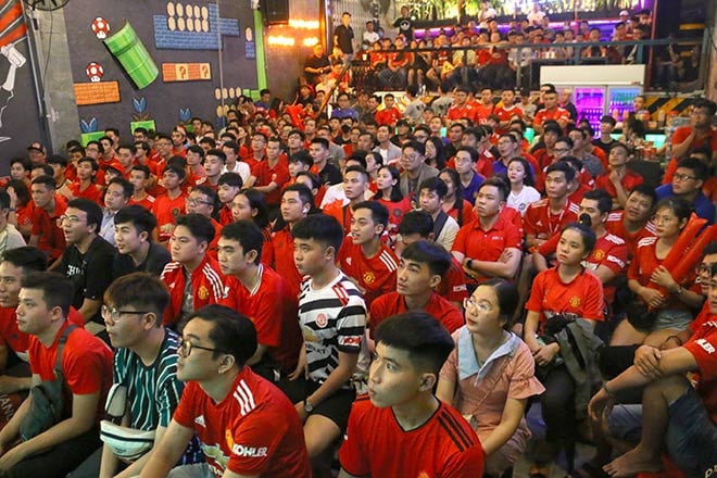 Cộng đồng Fan Manchester United tại Việt Nam luôn tổ chức offline dù đội nhà thắng hay thua