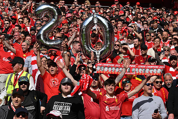 Liverpool là đội bóng sở hữu lượng Fan đông đảo nhất nước Anh lên đến hàng tỷ người